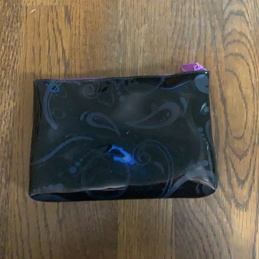 Makeup case - Picture 3 of 3